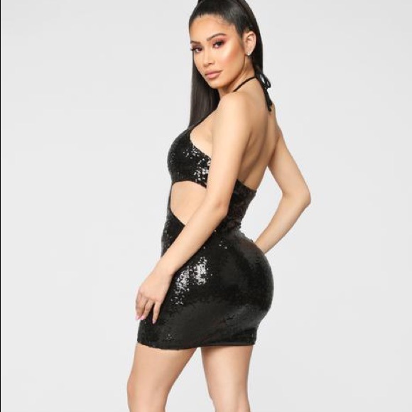 NWT Fashion Nova Cut Out Mini Sequin Dress- Medium - Picture 3 of 8